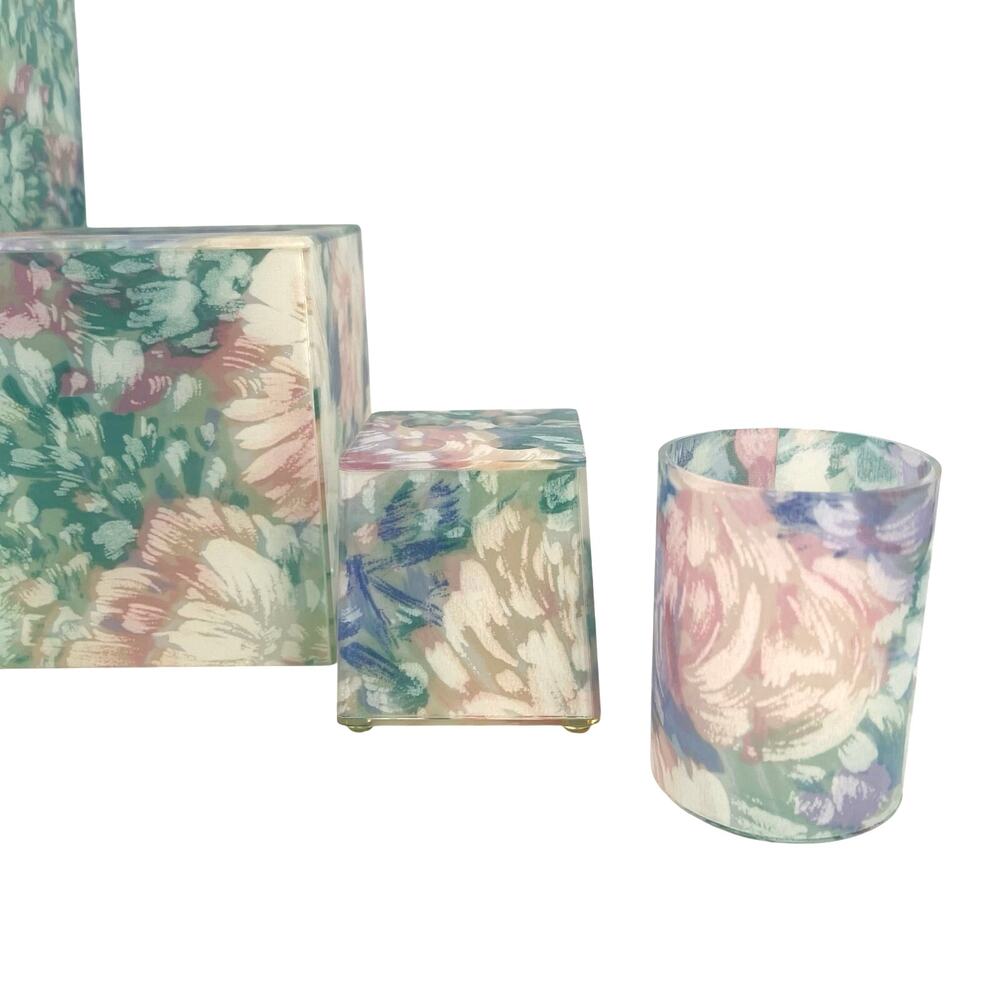 Vintage Springs Caprice 4 piece floral pastel acrylic bathroom set - Picture 4 of 10